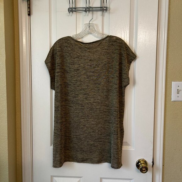 Dantelle Gold Foil Print Step Hem Top - Picture 3 of 3